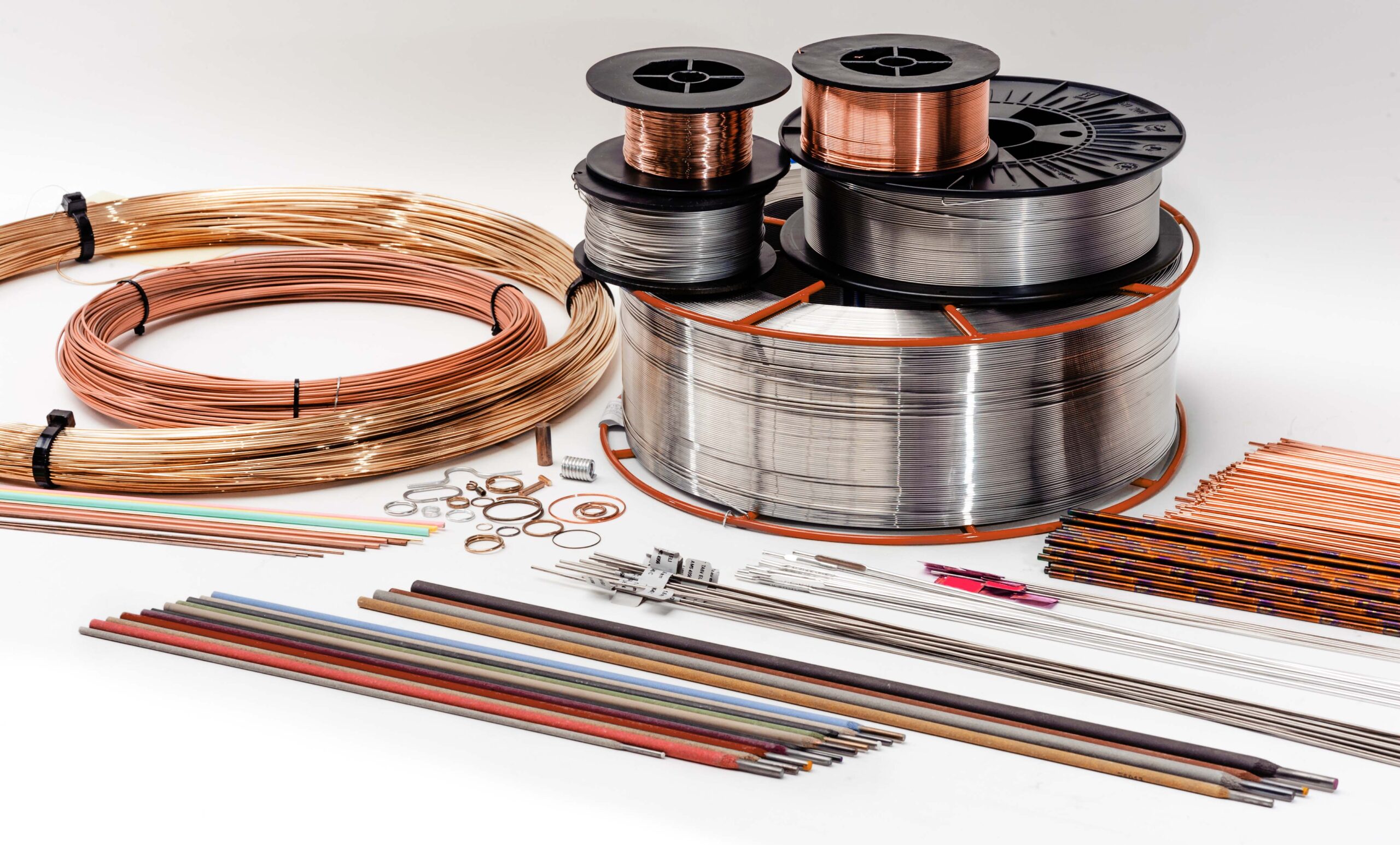 Pièces et bobines de fil de cuivre et éléments pour soudure ou électronique Selectarc.